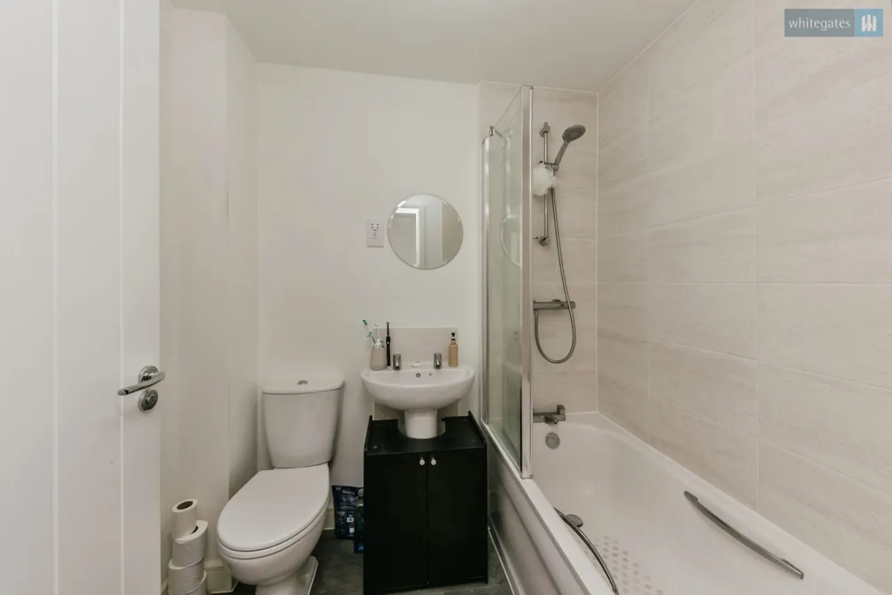 Thomas Aston Place, Henhull, CW5, photo 11