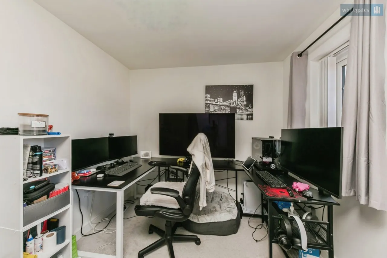 Thomas Aston Place, Henhull, CW5, photo 12
