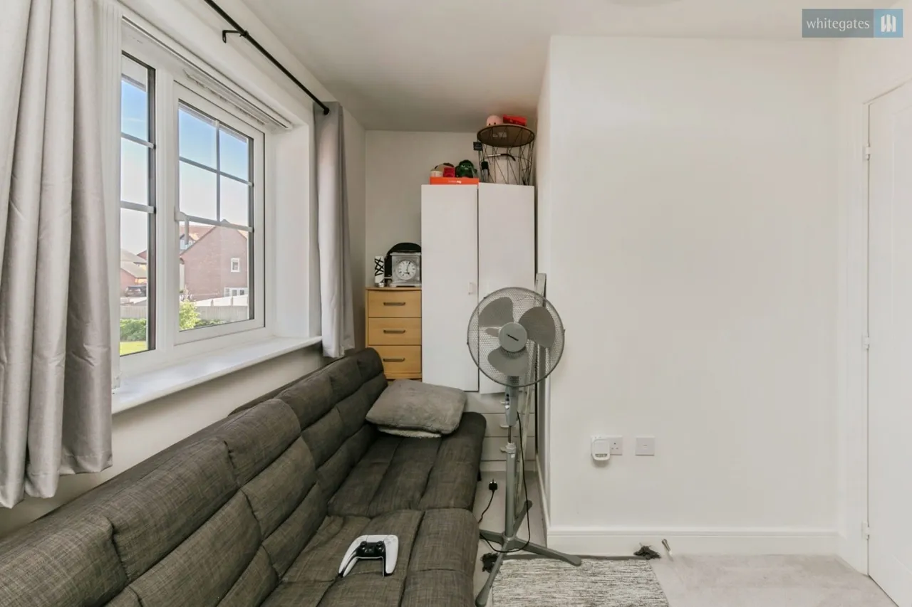 Thomas Aston Place, Henhull, CW5, photo 13