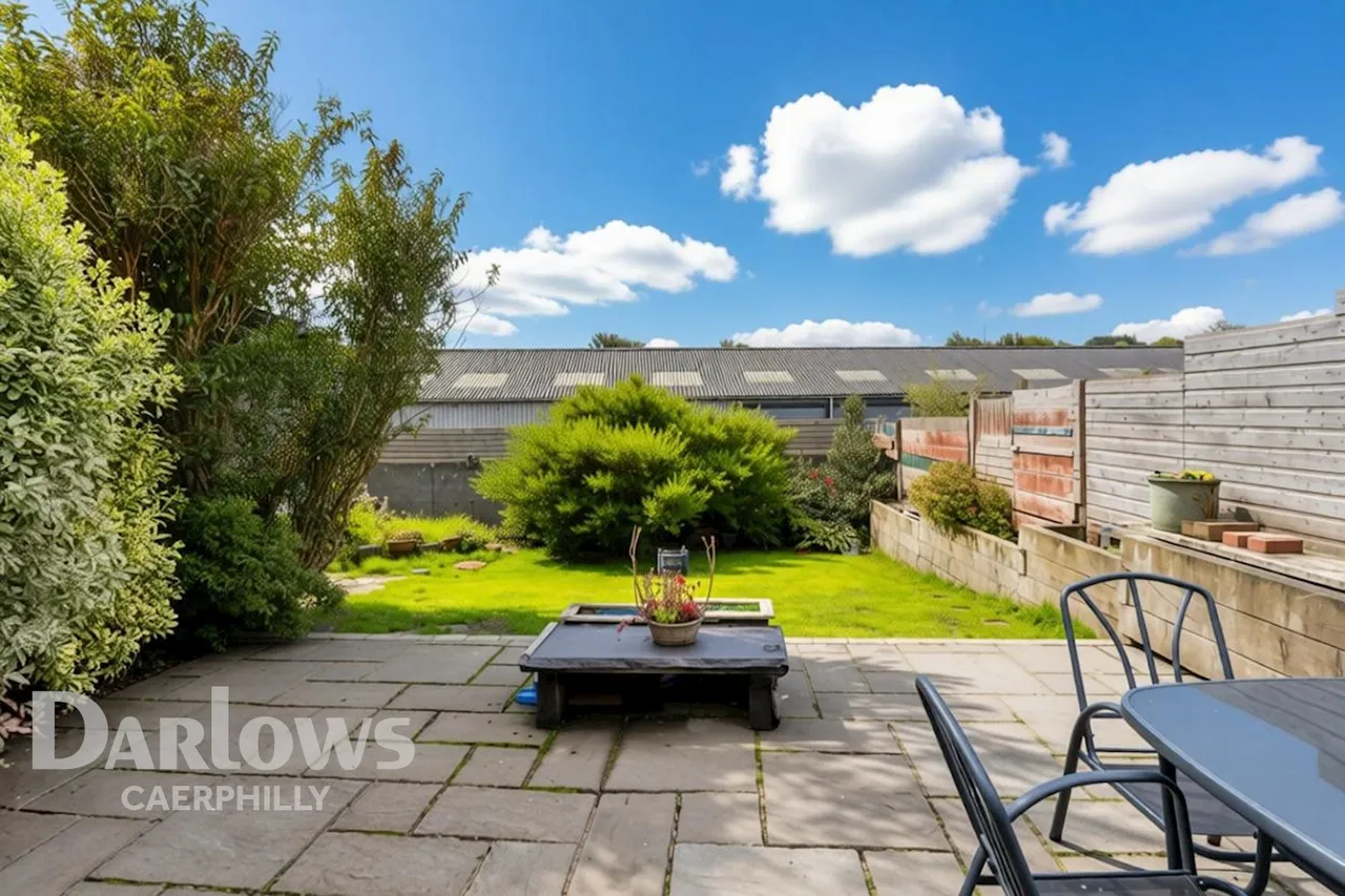 Ashgrove Terrace, Treharris, photo 19