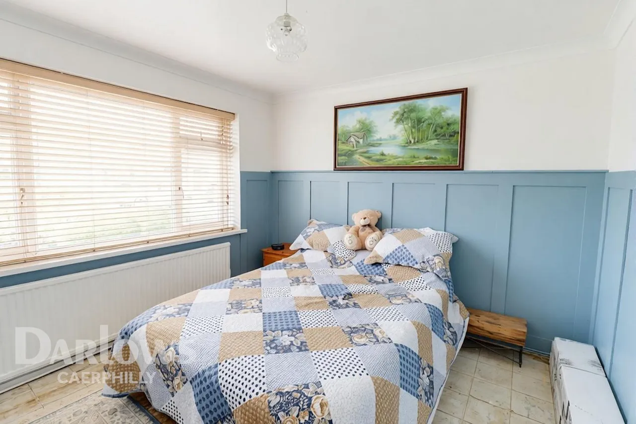 Ashgrove Terrace, Treharris, photo 6