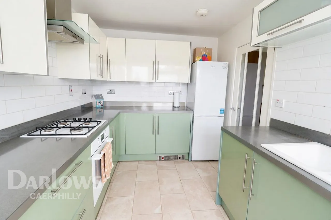 Ashgrove Terrace, Treharris, photo 13