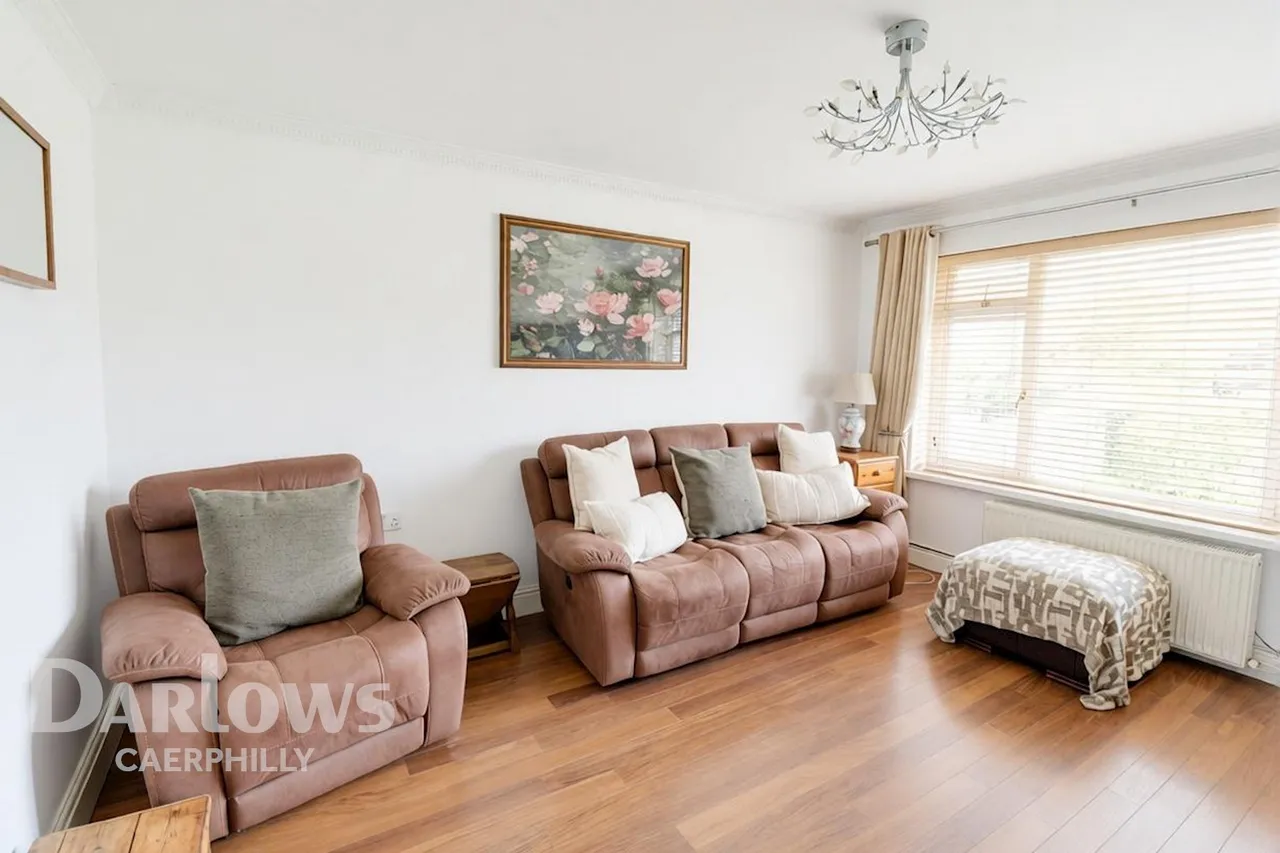 Ashgrove Terrace, Treharris, photo 3