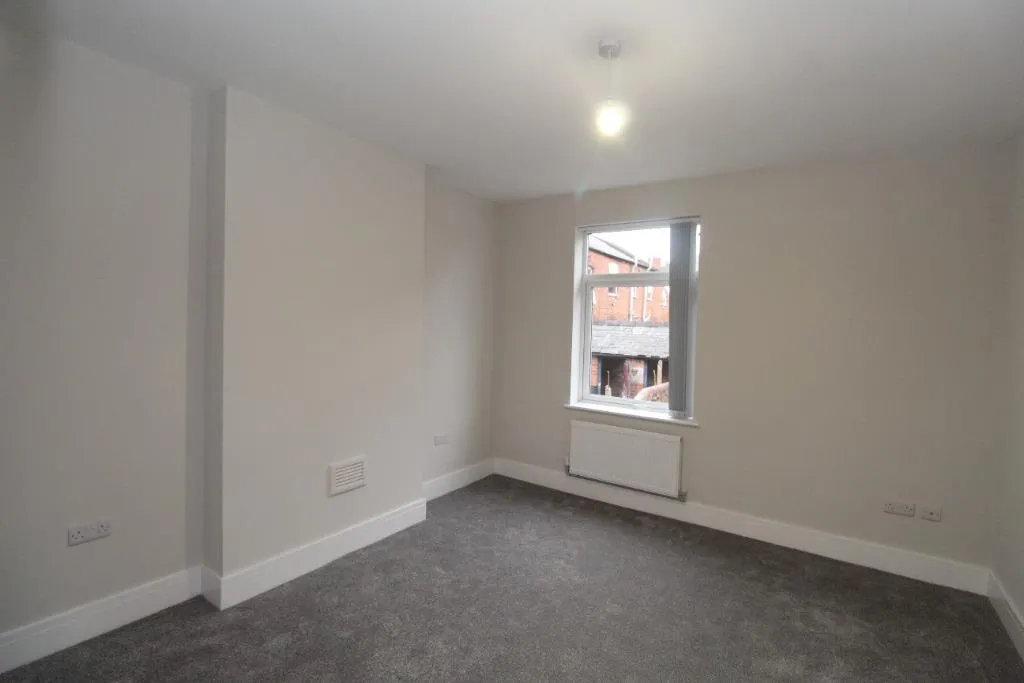 Essex Street, Ilkeston, DE7, photo 13