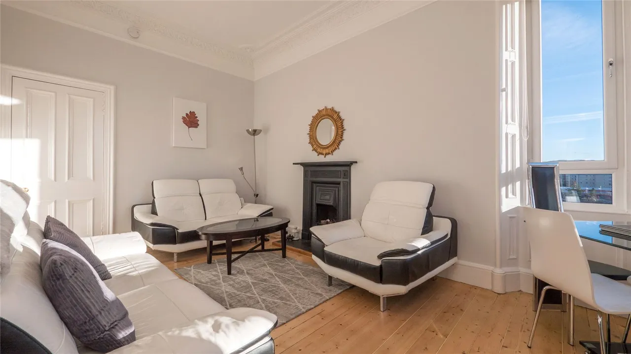 Gosford Place, Edinburgh, EH6, photo 3
