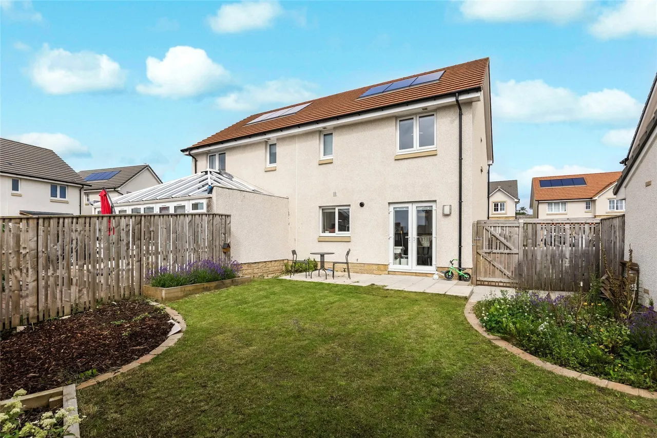 Snowdrop Gardens, Robroyston, G33, photo 21