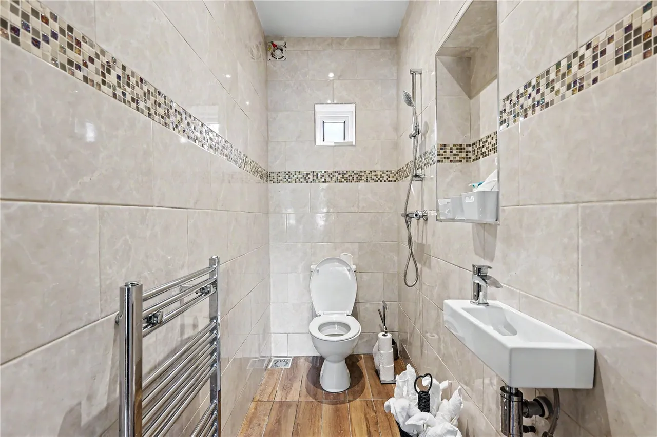 Clay Hill, Enfield, EN2 9AA, photo 11