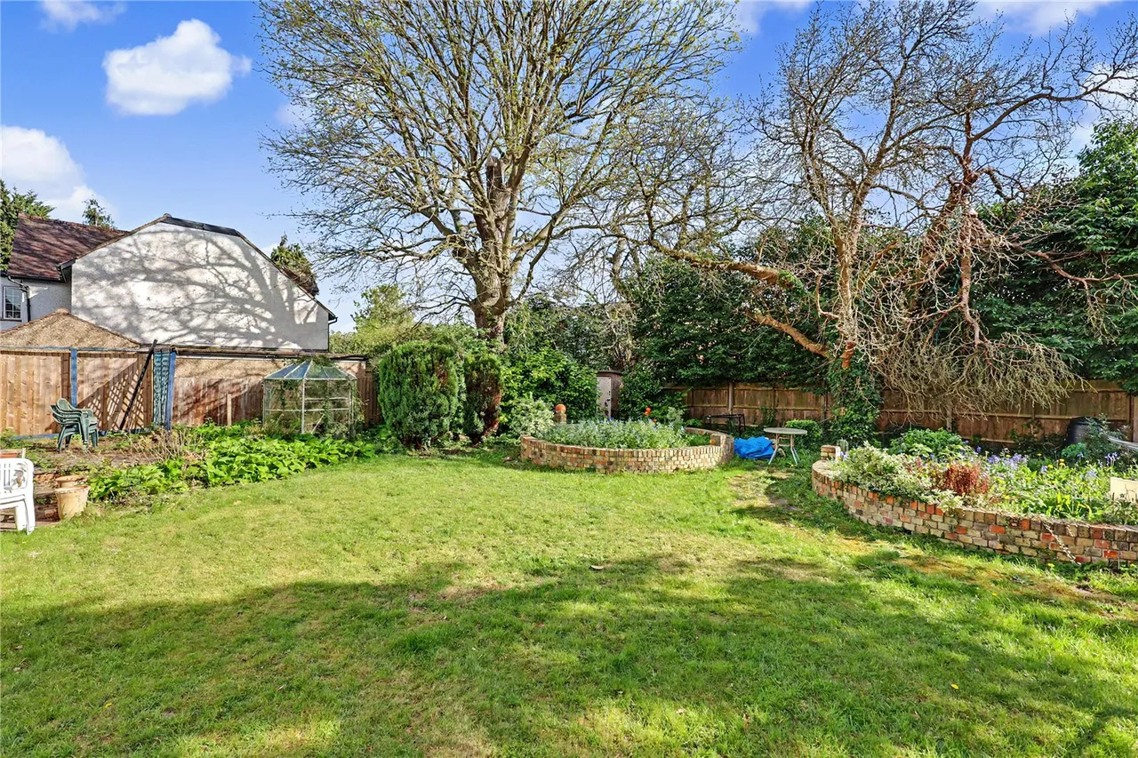 Clay Hill, Enfield, EN2 9AA, photo 18