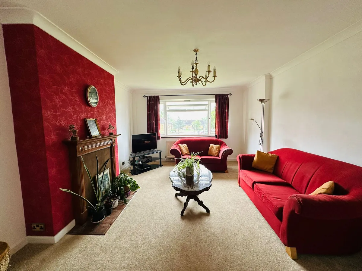 2 bed flat to rent, Kerry Court, Stanmore, HA7