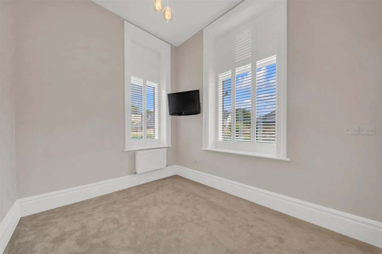 Norwood Drive, Menston, Ilkley, LS29 6GE, photo 9