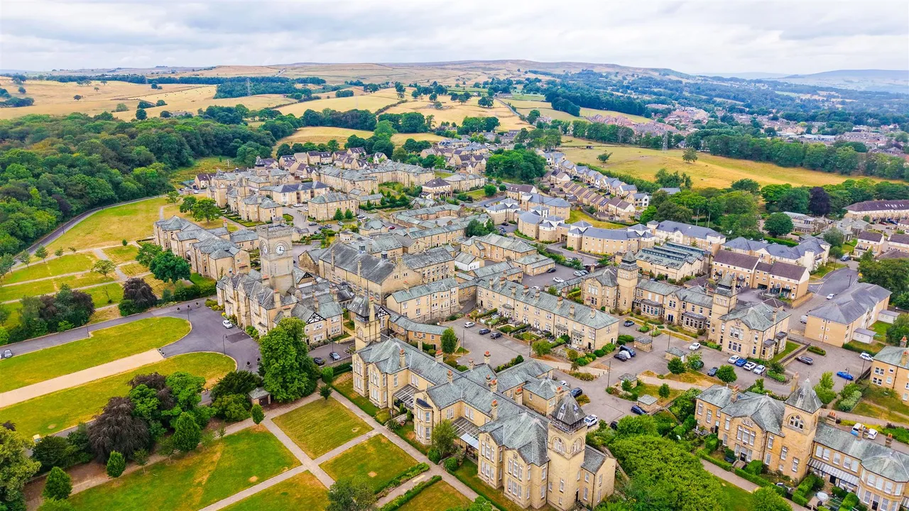 Norwood Drive, Menston, Ilkley, LS29 6GE, photo 20