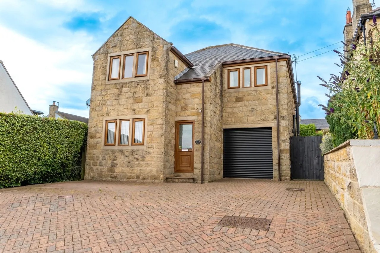West Lane, Baildon, BD17, photo 30