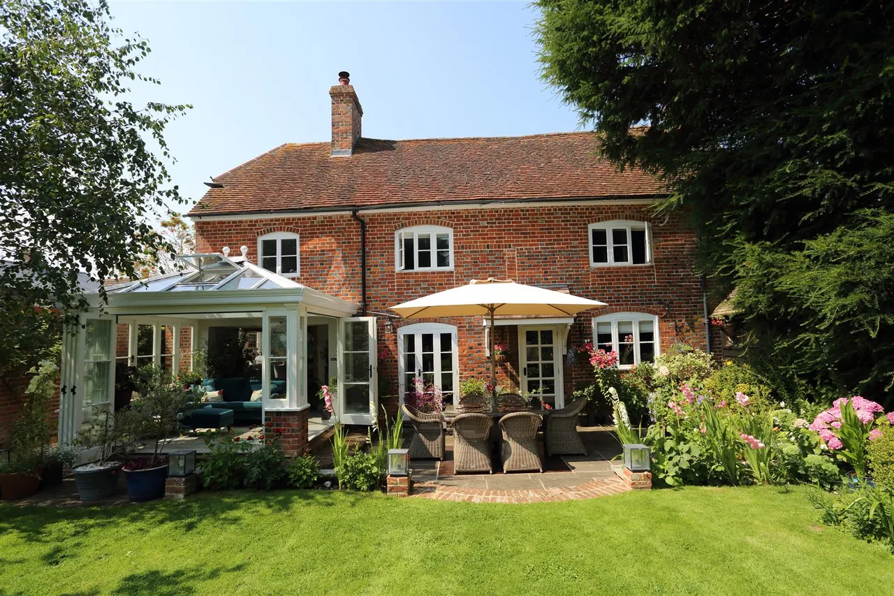 5 bed house for sale — Dog Lane, Childrey, Wantage, OX12 9UW