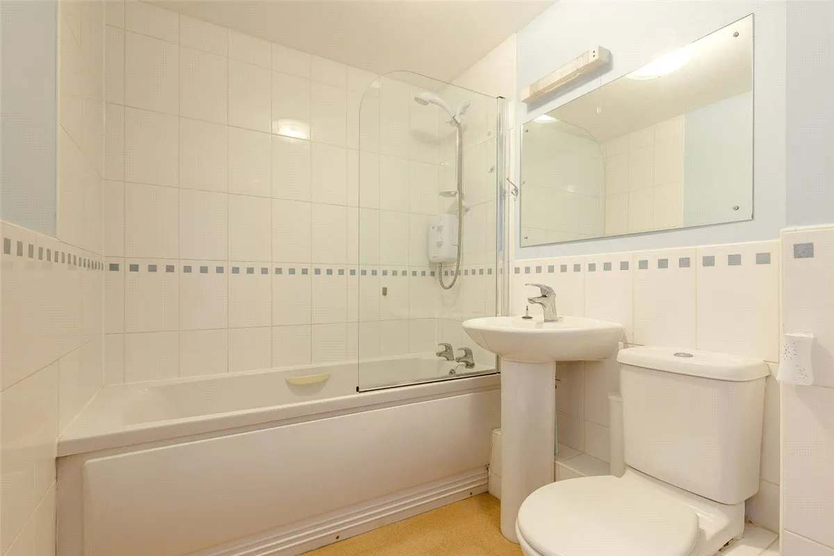 Old College Road, Newbury, RG14, photo 5