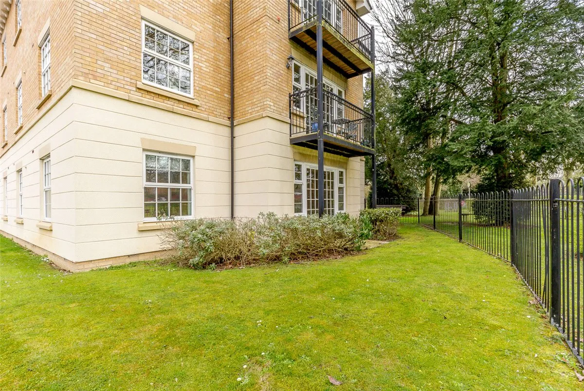 Old College Road, Newbury, RG14, photo 9