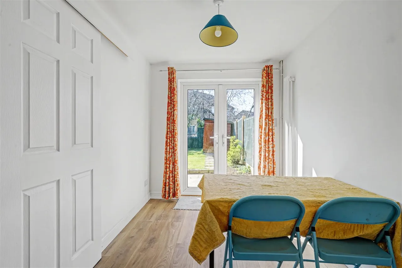 Overdale Close, Long Eaton, NG10, photo 3
