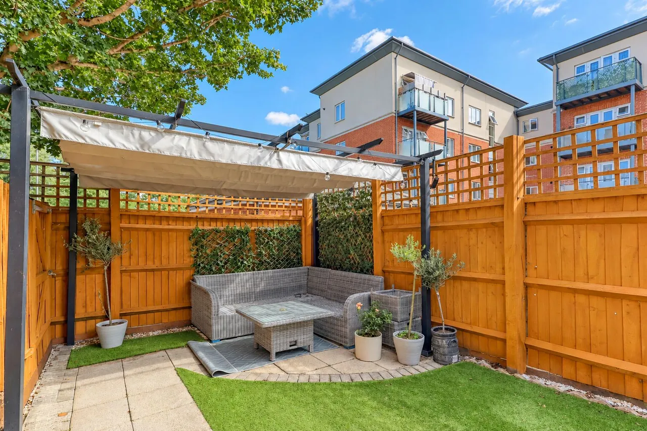 Chequers Avenue, High Wycombe, HP11, photo 15