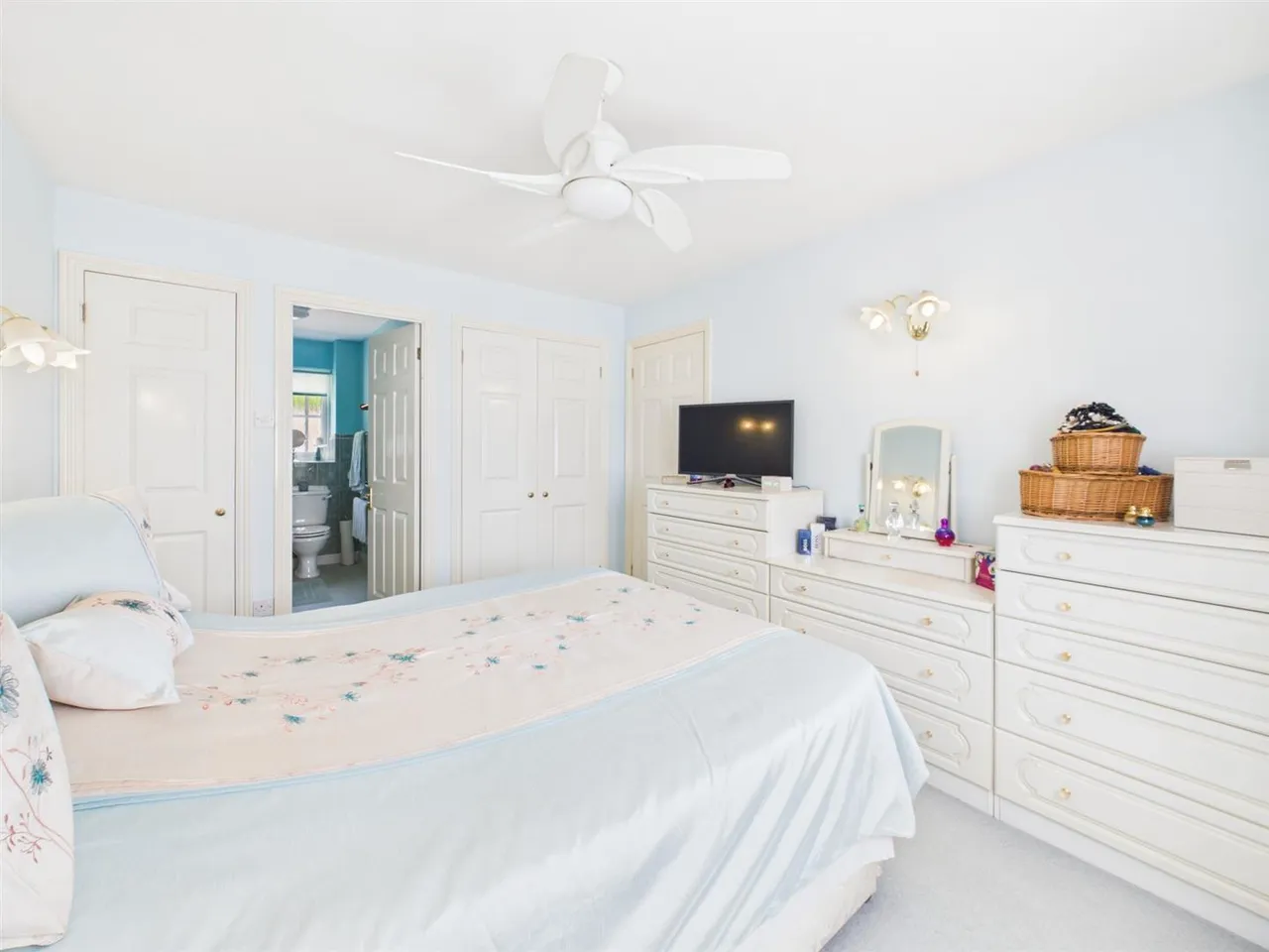 Woodside Close, Ruislip, HA4 7BH, photo 9