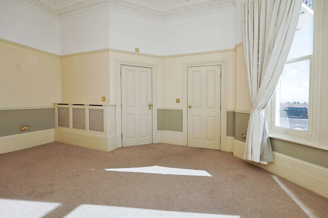 Marine Crescent, Folkestone, CT20, photo 11