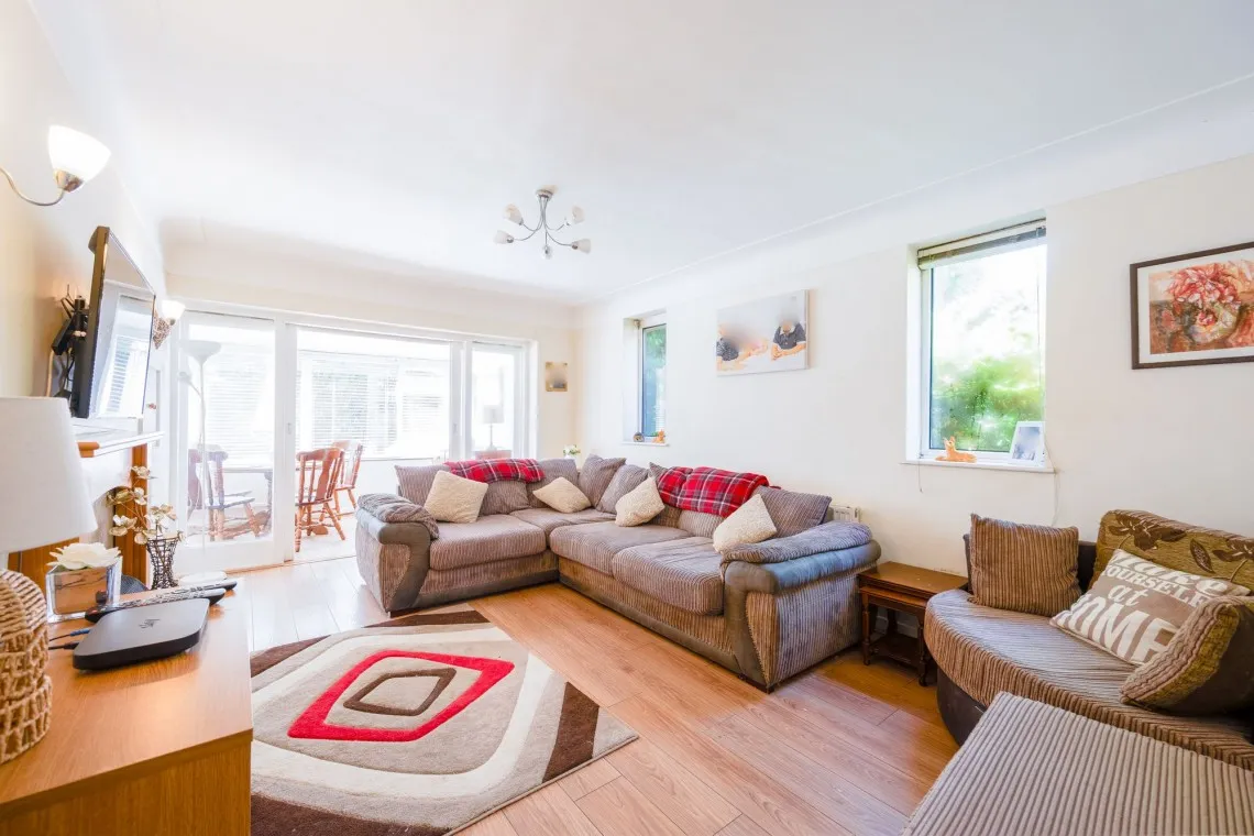 Courtfield, Ormskirk, L39, photo 3