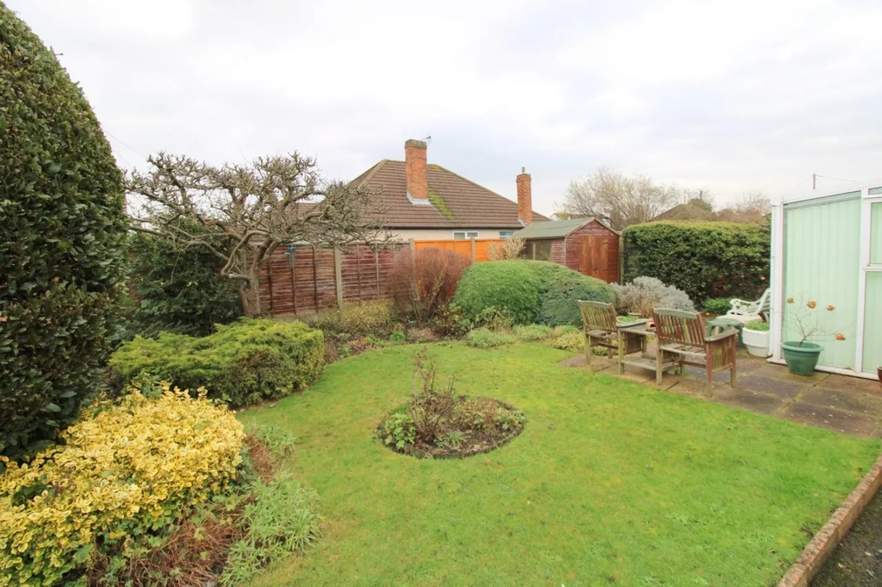 Meadow Road, Ashford, photo 8