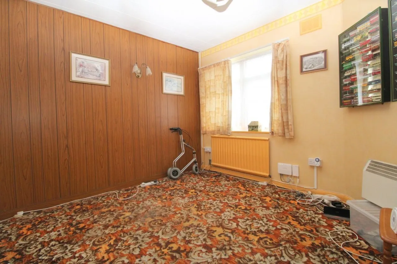 Meadow Road, Ashford, photo 7