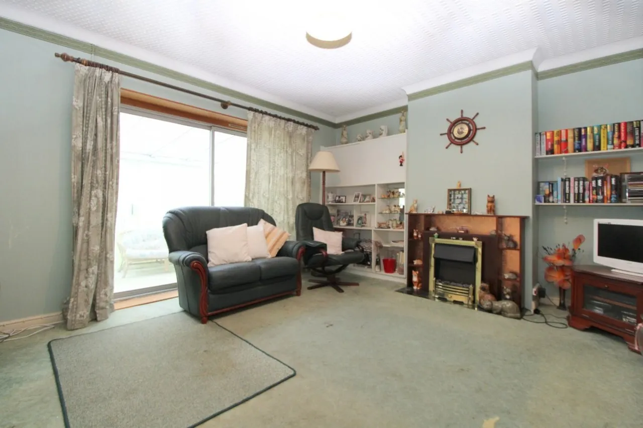 Meadow Road, Ashford, photo 13