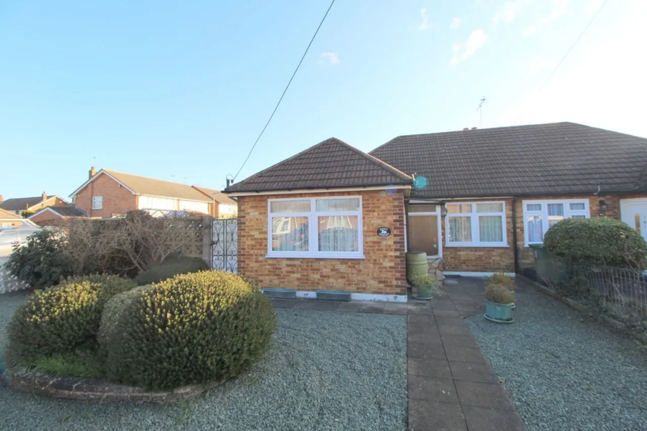 Meadow Road, Ashford, photo 14
