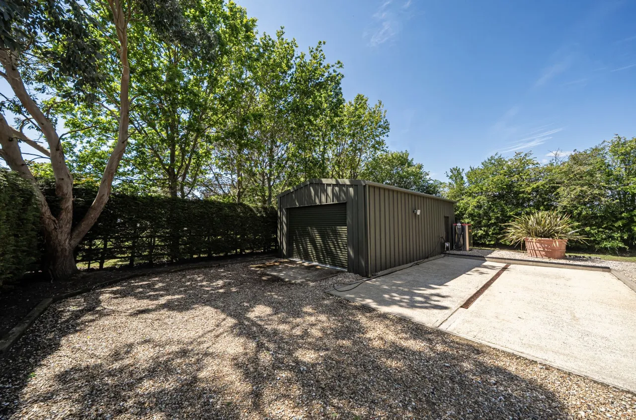 Almodington Lane, Earnley, PO20, photo 36