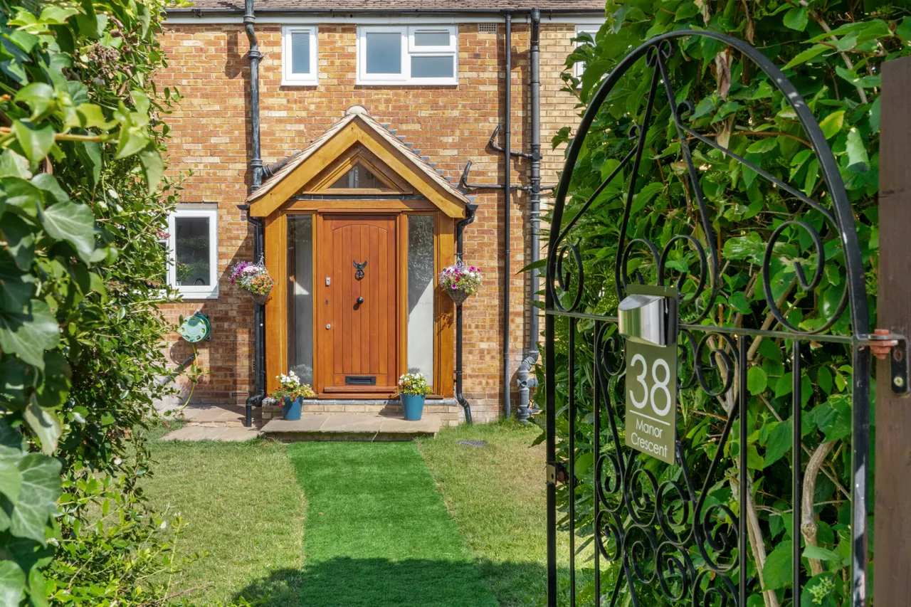 Manor Crescent, Wendover, HP22, photo 19