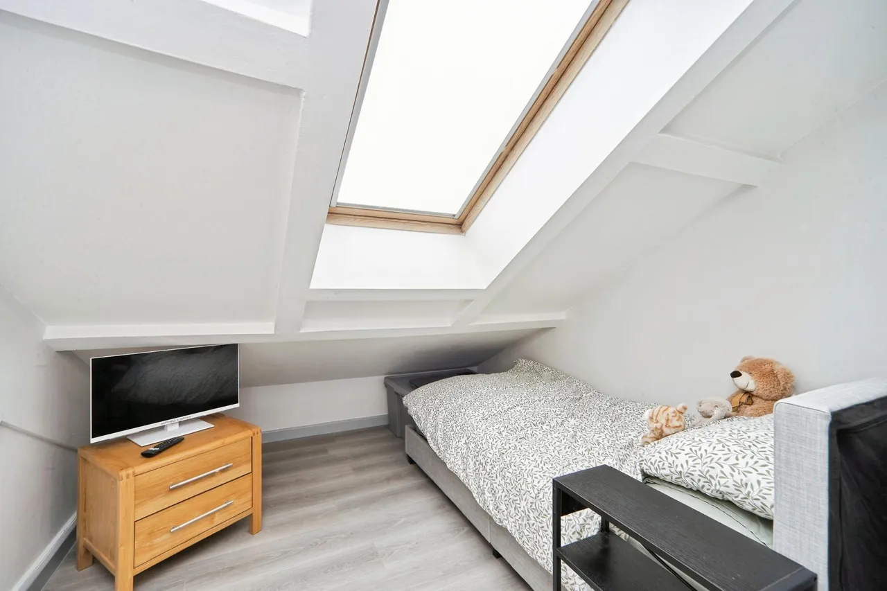 Hainsworth Road, Silsden, BD20, photo 15