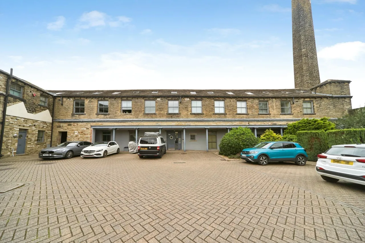Hainsworth Road, Silsden, BD20, photo 2