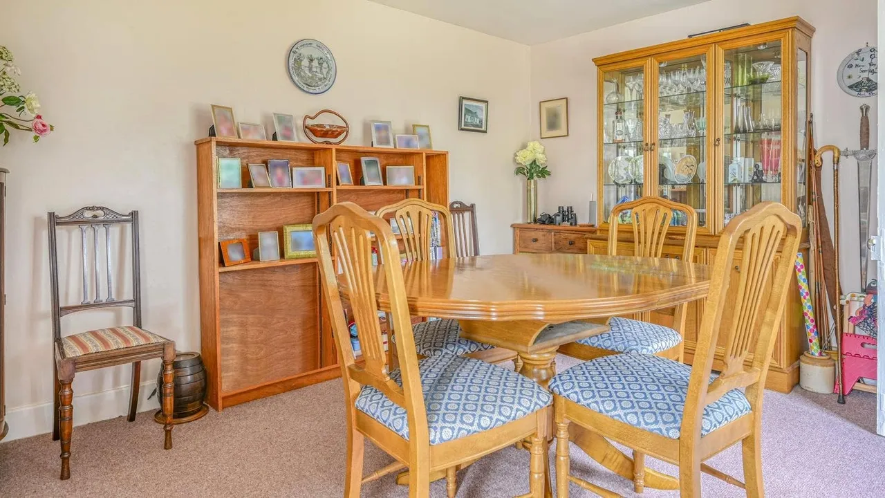 2 Canisp Road, Lochinver, Lairg, Highland, IV27 4LH, photo 8