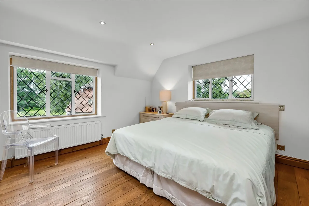 Sutton Park, Sutton Green, GU4, photo 11