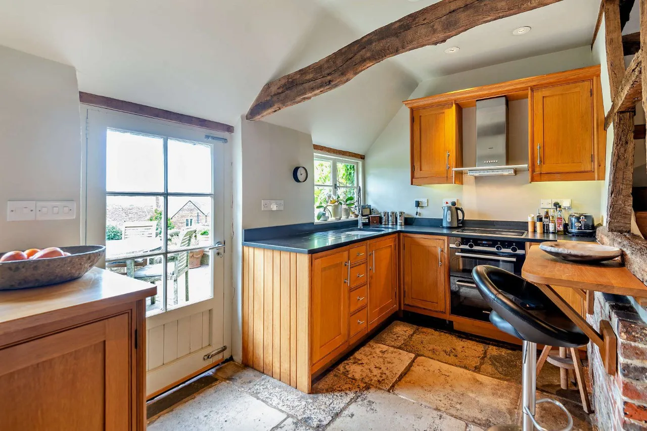 Tillington, Petworth, GU28, photo 7