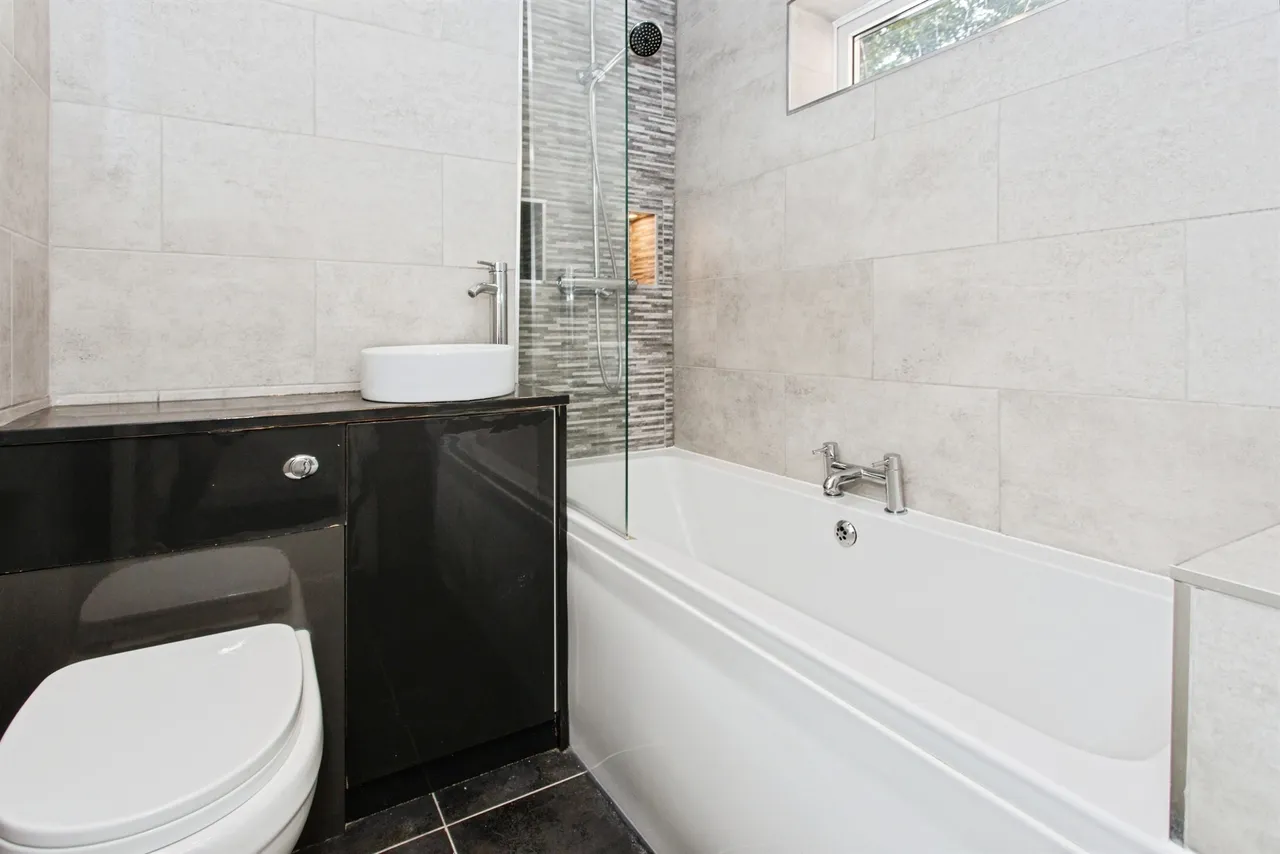 Earith Road, Cambridge, CB24, photo 12