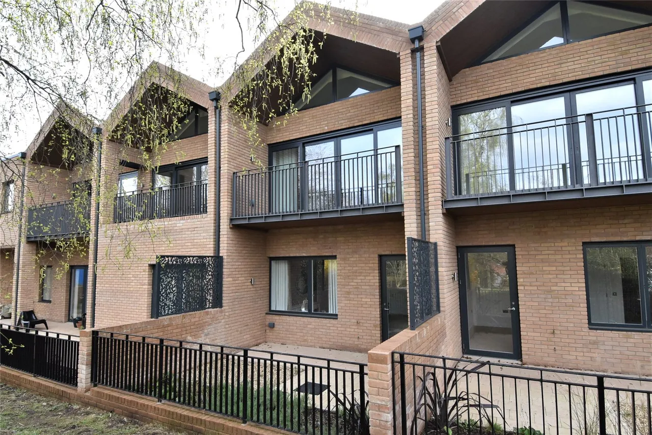 2 bed house for sale — Bristol Road South, Northfield, Birmingham, B31 2GH