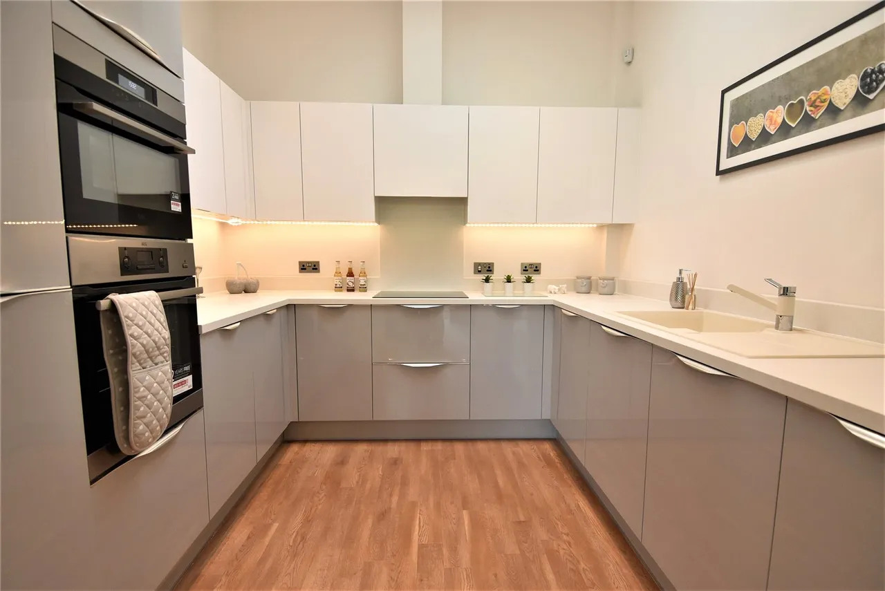 Bristol Road South, Northfield, Birmingham, B31 2GH, photo 4