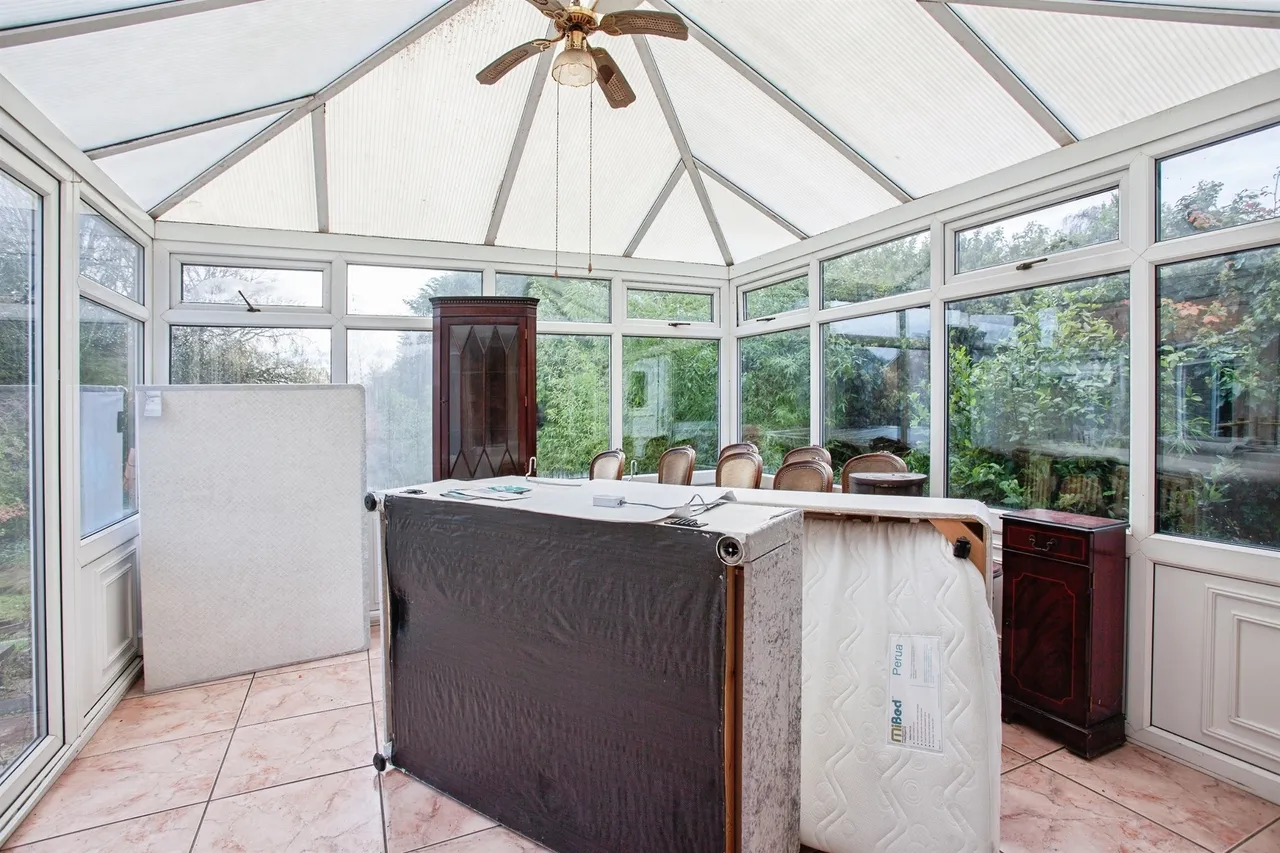 Bawtry Road, Wickersley, S66, photo 8