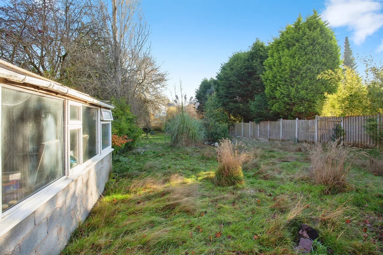 Bawtry Road, Wickersley, S66, photo 18
