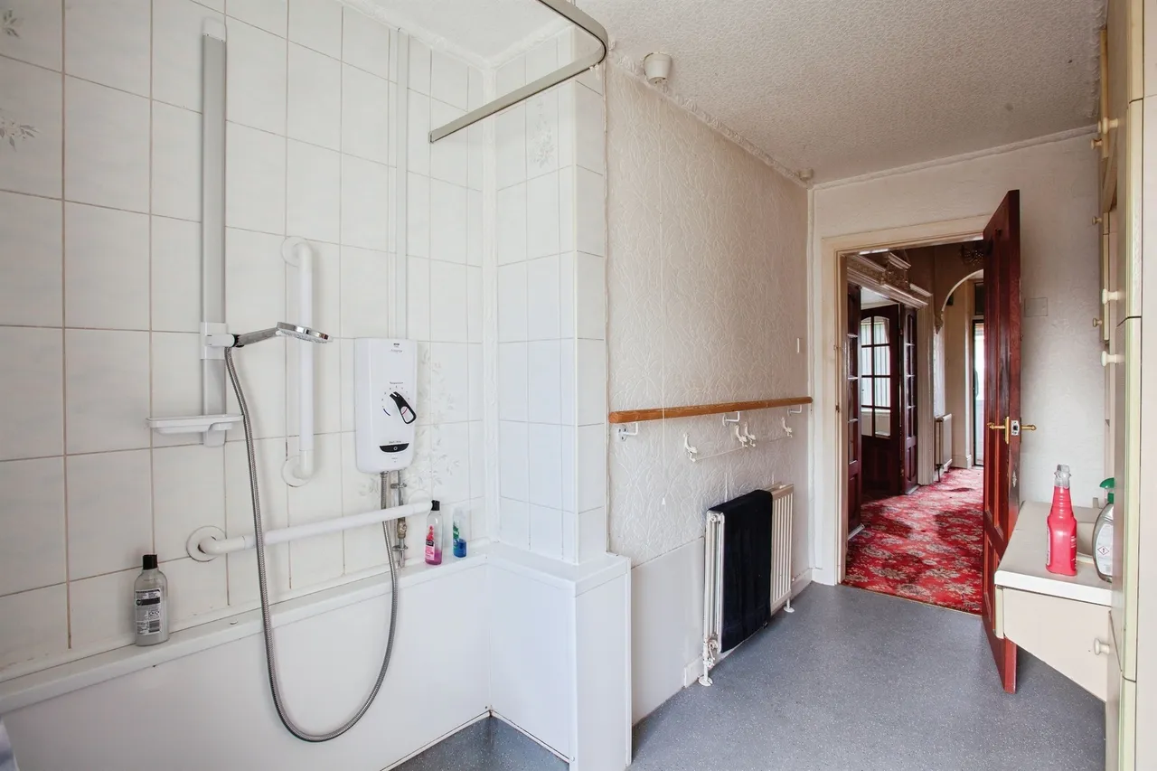 Bawtry Road, Wickersley, S66, photo 14