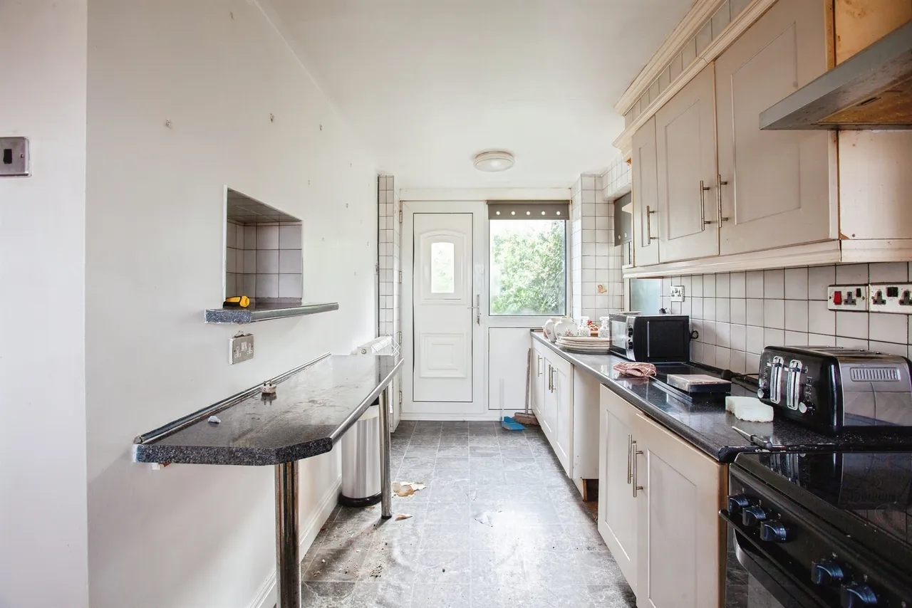 Bawtry Road, Wickersley, S66, photo 6