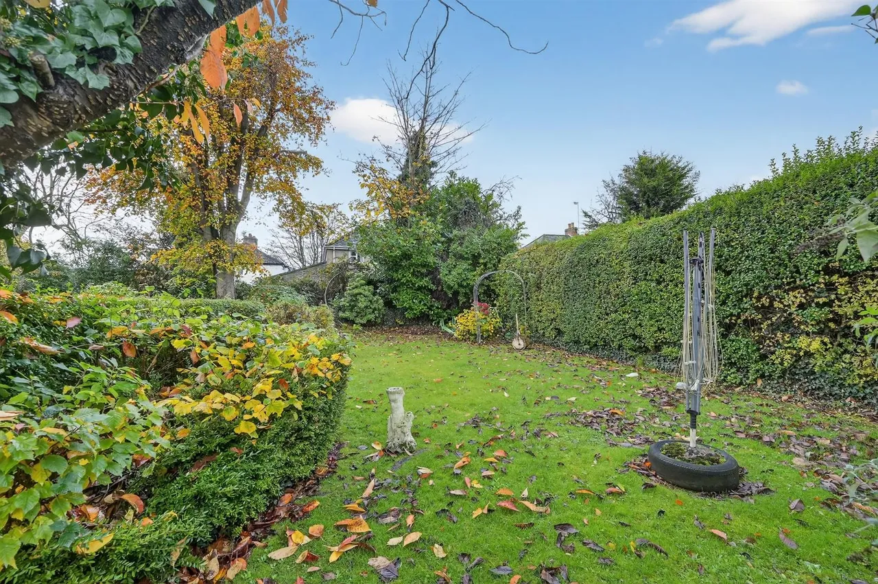 Finaghy Park Central, Belfast, BT10, photo 25