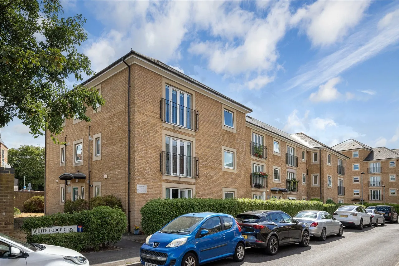 White Lodge Close, Isleworth, TW7, photo 7