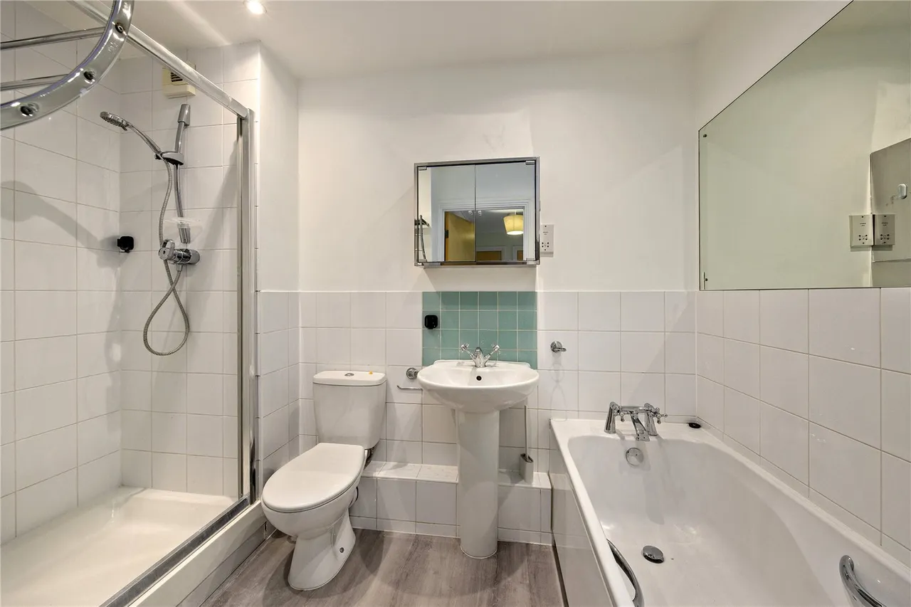 White Lodge Close, Isleworth, TW7, photo 6