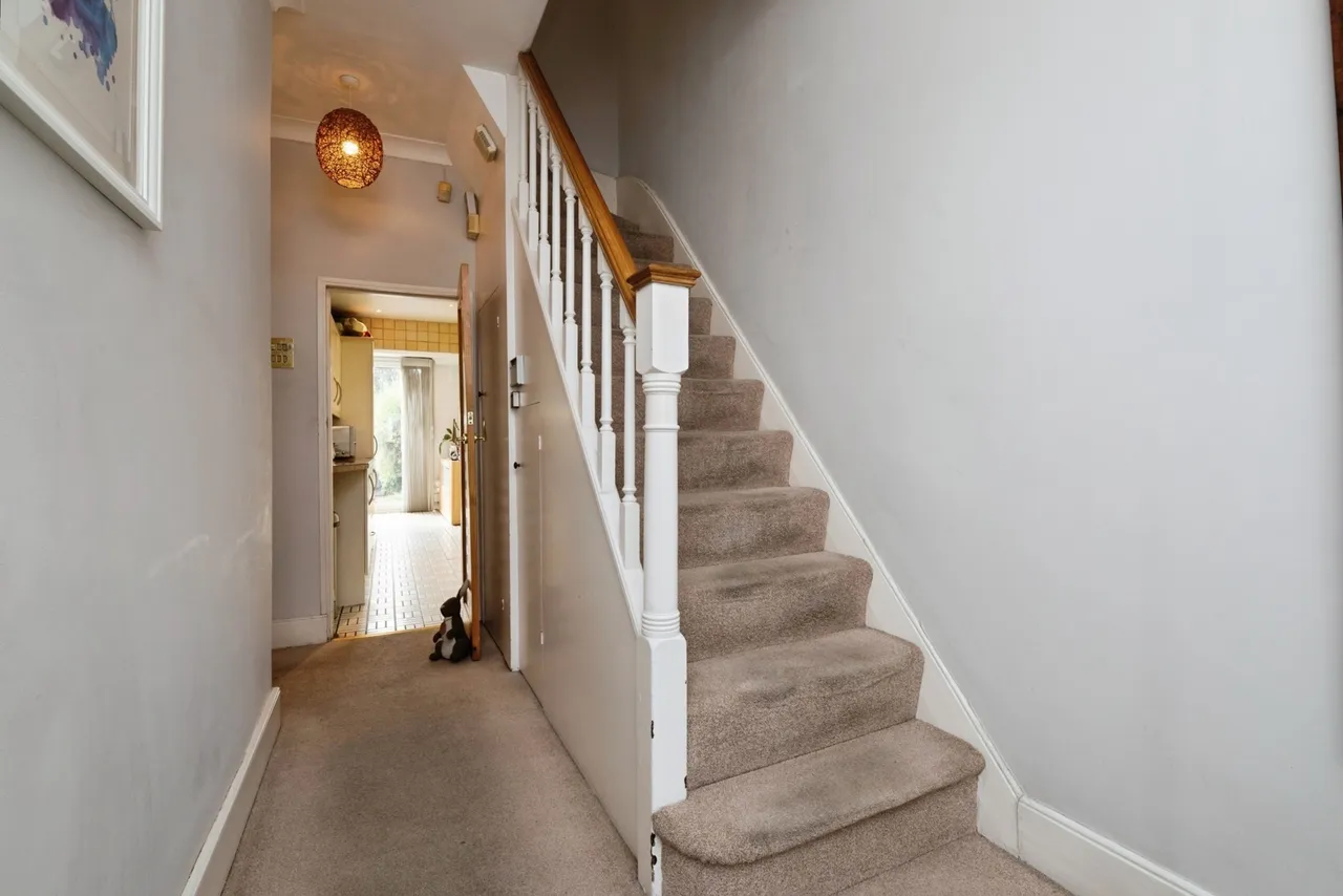 Windermere Gardens, Ilford, IG4, photo 2