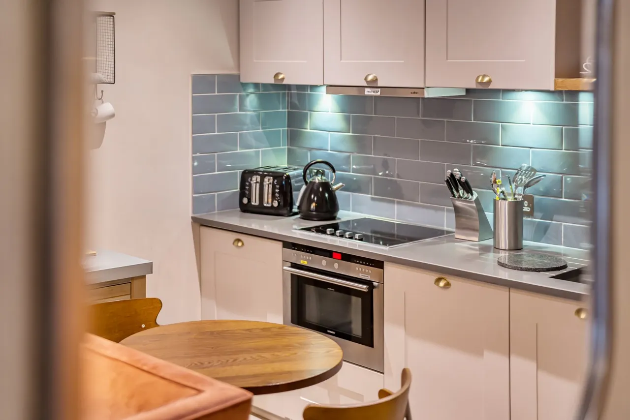 Kings Road, Harrogate, HG1, photo 13