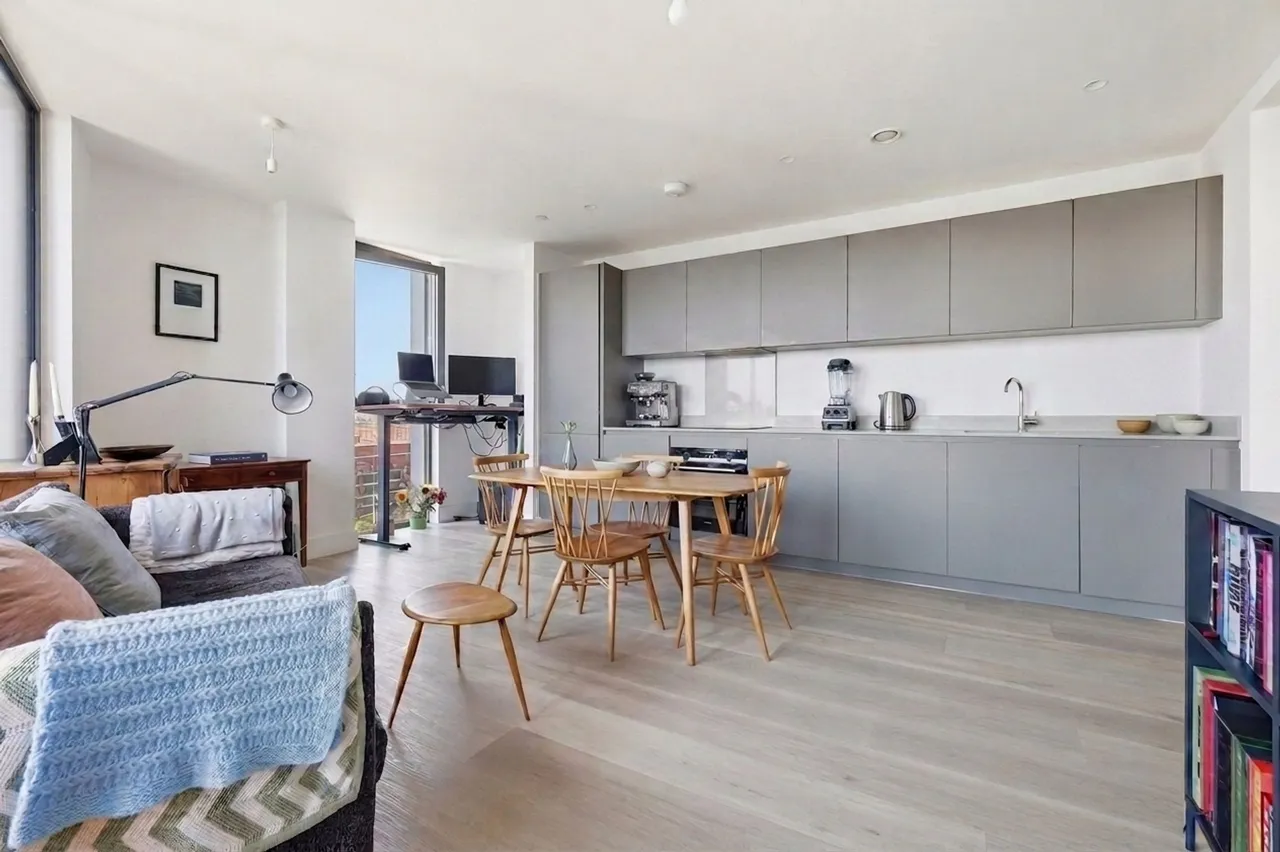 Marshgate Lane, London, E15, photo 6