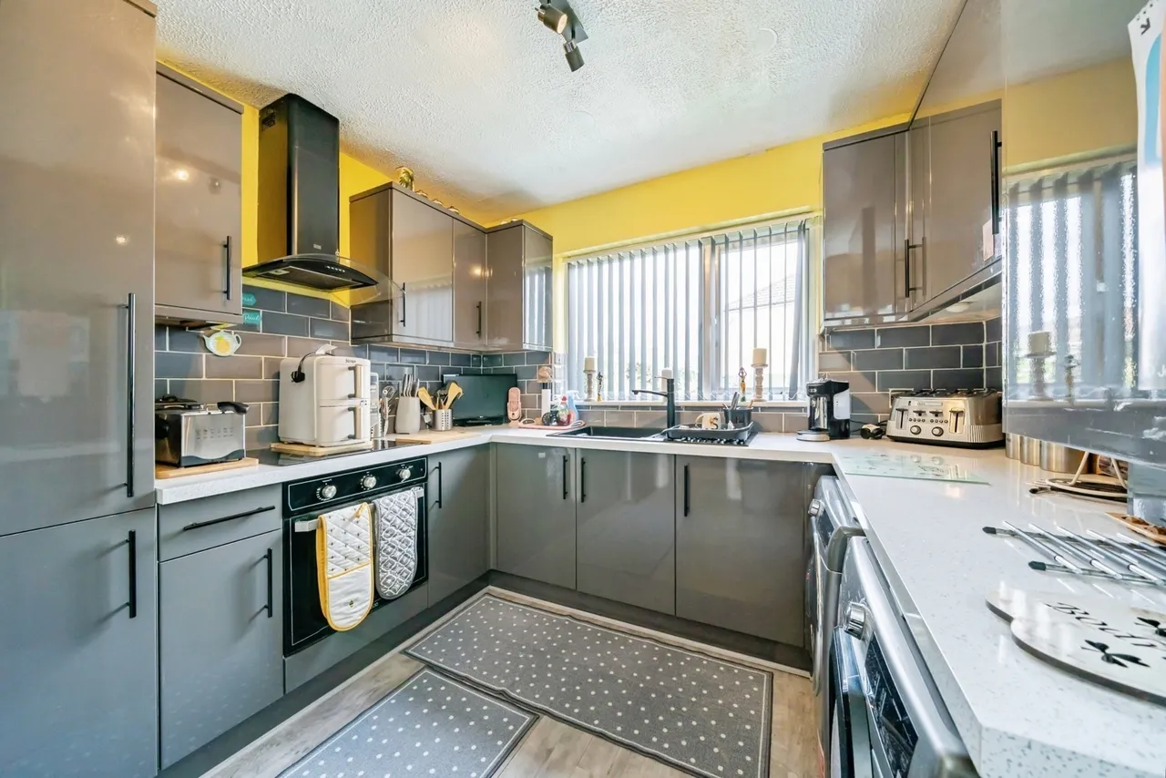 Shaws Avenue, WARRINGTON, Cheshire, WA2, photo 11