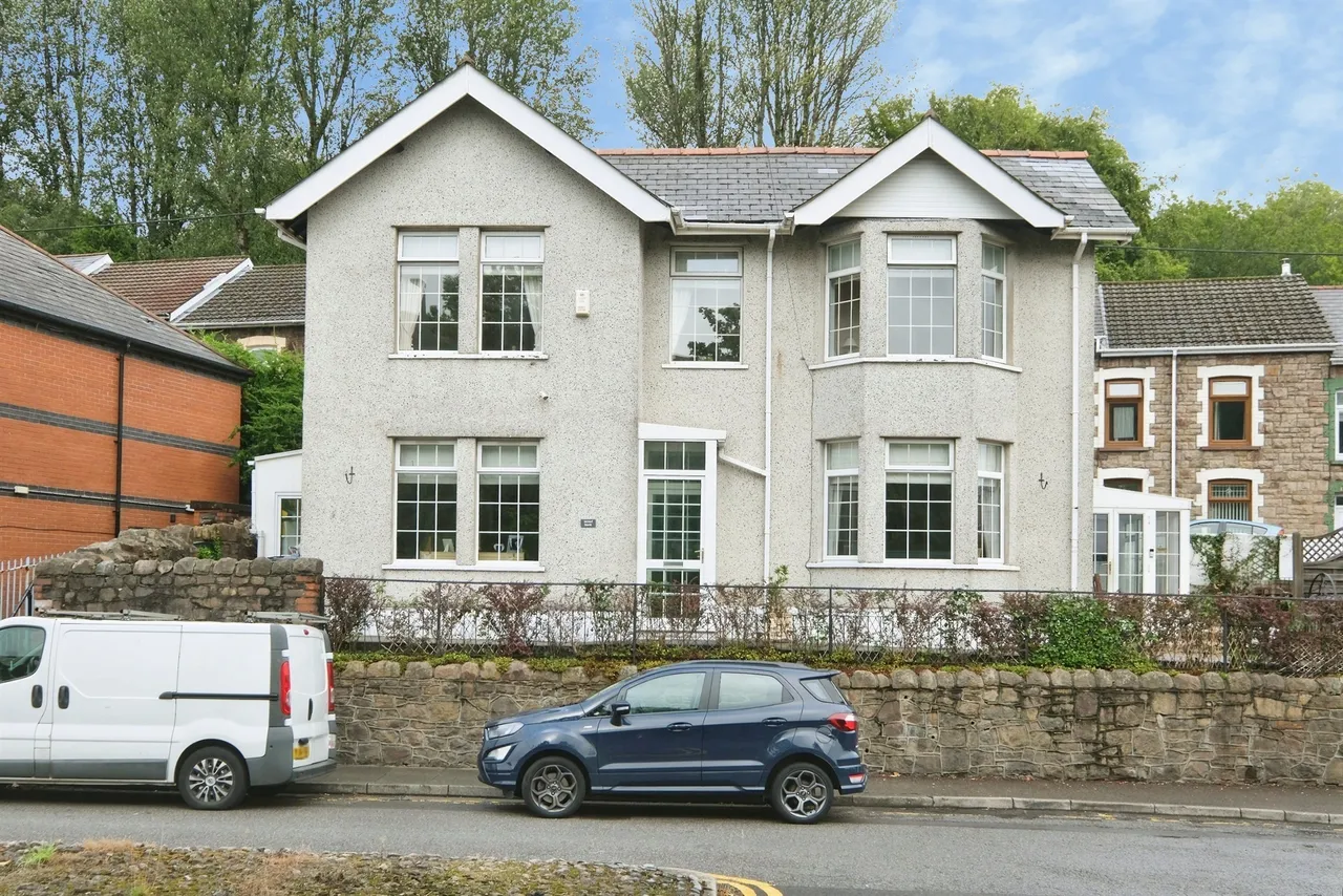 4 bed house for sale, Park Place, Ebbw Vale, NP23
